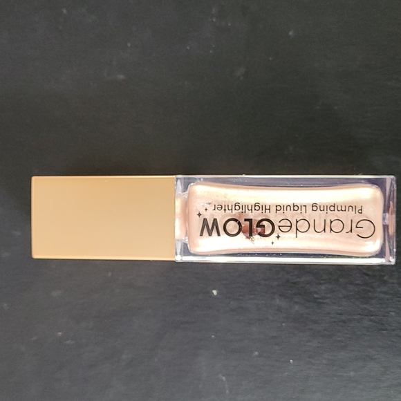 Grande Glow Plumping Liquid Highlighter - Picture 1 of 3